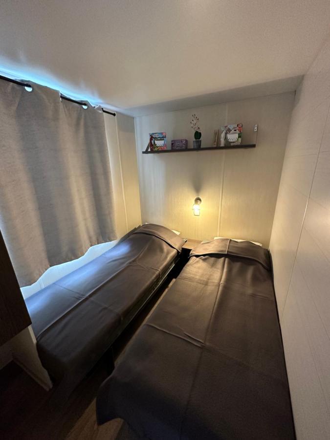Au P'Tit Bonheur Hotel ลาโรคด็องเตรง ภายนอก รูปภาพ